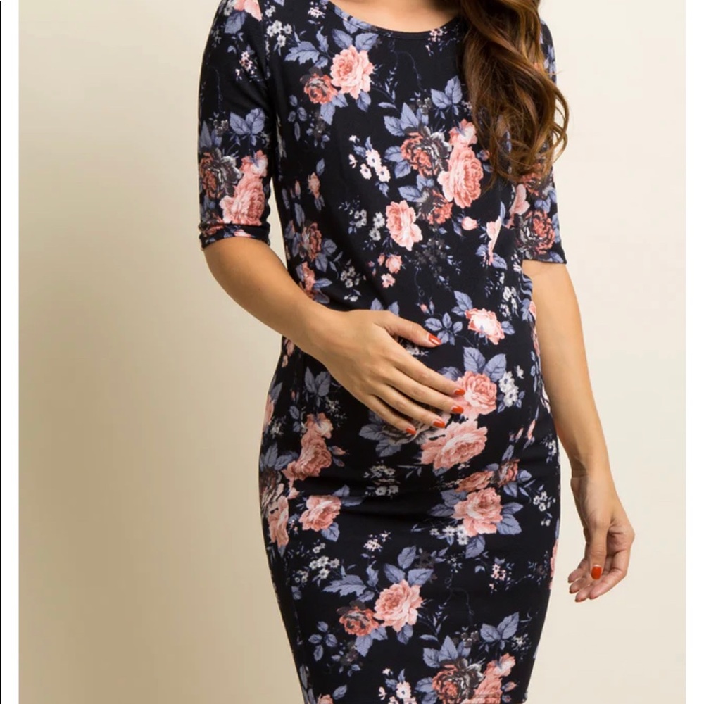 🎉HP🎉 PinkBlush Navy Floral Fitted Maternity Dress